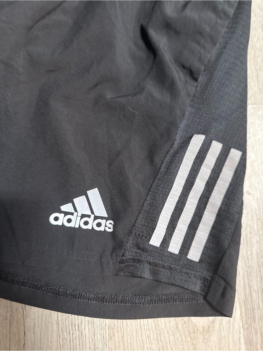 •ADIDAS• RUNNING SHORTS - Picture 3 of 7